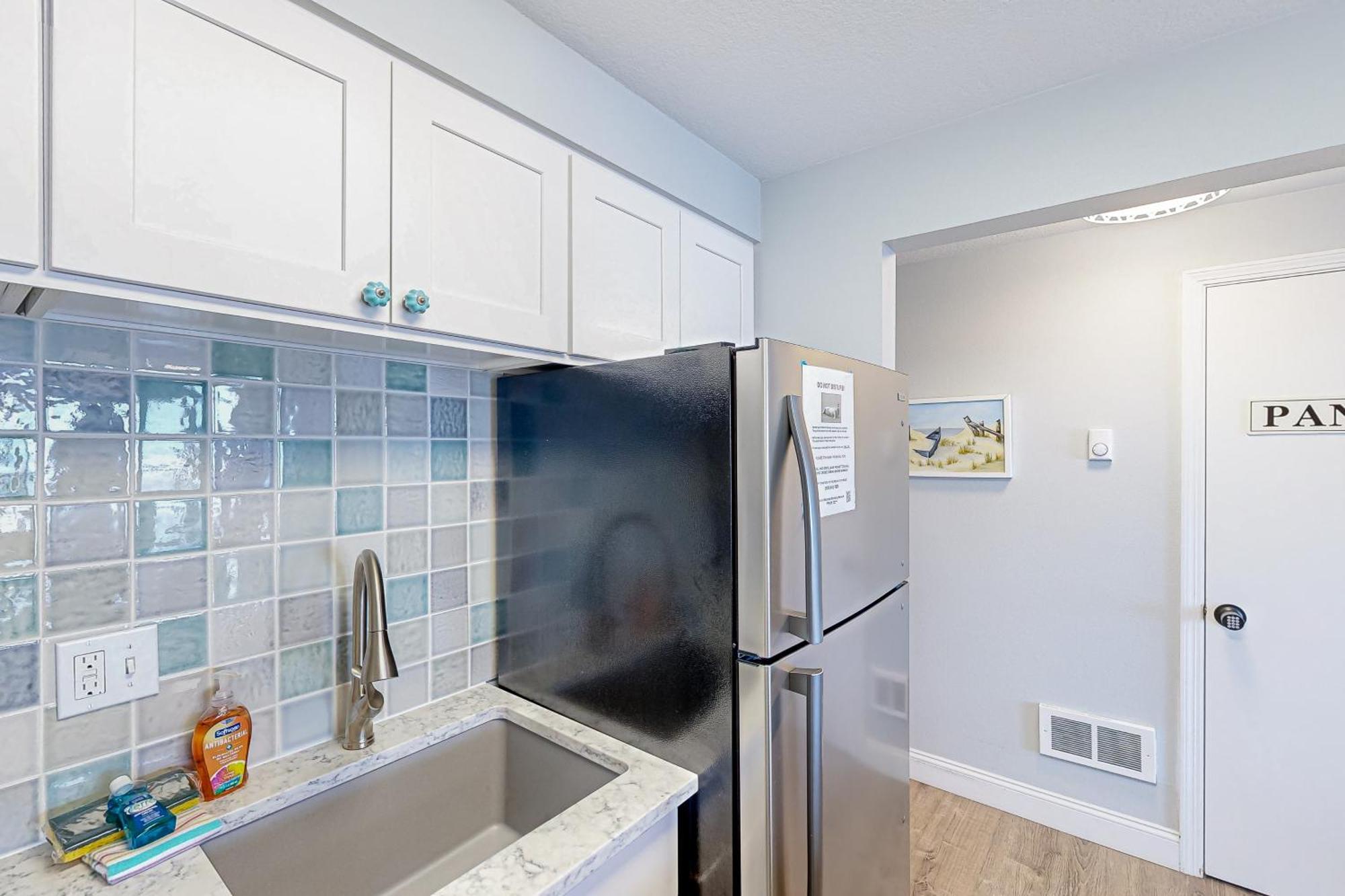 ​Rock Creek Inn Vacation Condos Rockaway Beach Room photo